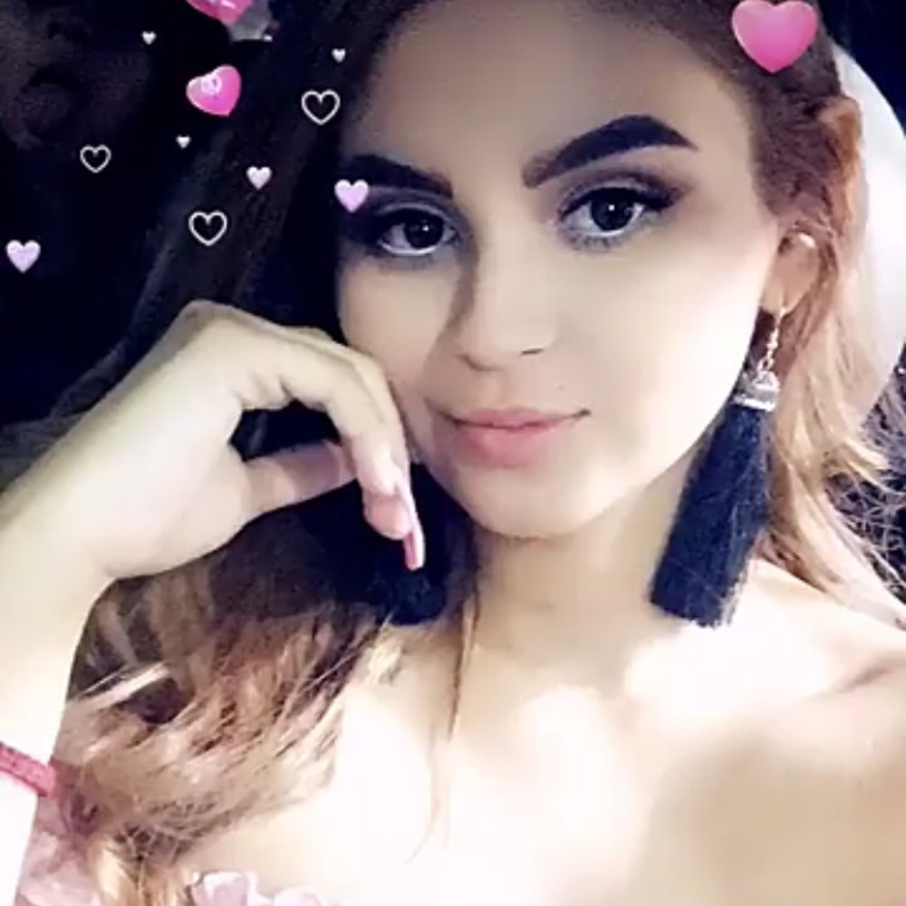 Meet your Posher, Denisse